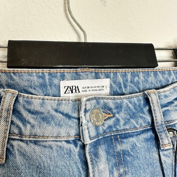NWT ZARA High Waisted 90's Full Length Split Hem Jeans Size 6 - Picture 4 of 5
